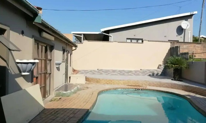 Bluff Casa | Durban selfcatering home - 2 Guests