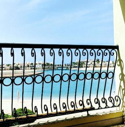 Durrat Al-Arous Chalet De Esquí | Durrat Alarous Beach Chalet