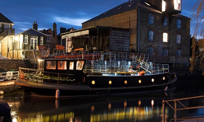 Sandwich Alquiler De Eote | Dutch Barge, Fisherman's Wharf, Sandwich