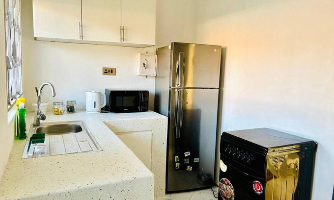 Entebbe Apartamento | Dutus ApartHotel Entebbe
