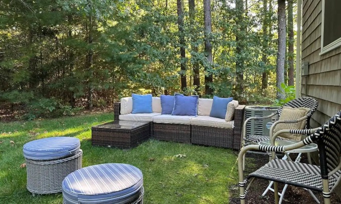 Duxbury Casa | Duxbury Getaway! Location+Charm!