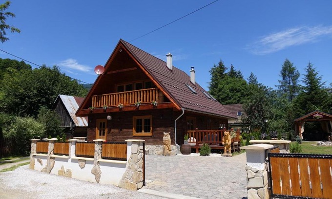 Myto pod Dumbierom Apartamento | Dvojapartmánová drevenica Mýto