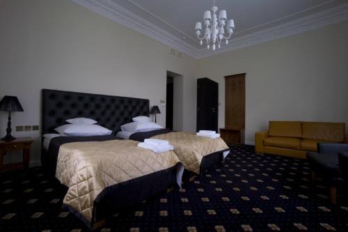 Zabuze Hotel | Dwór w Zabużu
