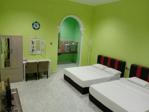 Kampung Teluk Reba Casa | DYANA INN TRANSIT ROOMS