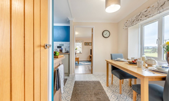 Llanybydder Apartamento | Dyffryn Cledlyn Flat