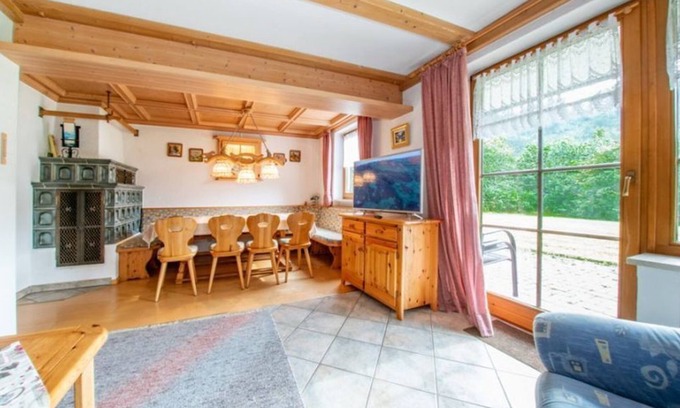 Missen Apartamento | E 15 - Ferienhaus Edelweiß im Feriendorf Sonnenhang - Ferienhäuser im Feriendorf Sonnenhang in