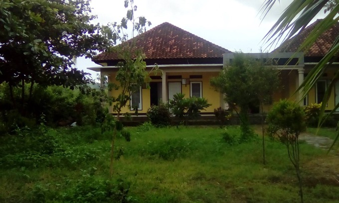 Pelangan Casa | E-dotel Anjani Homestay