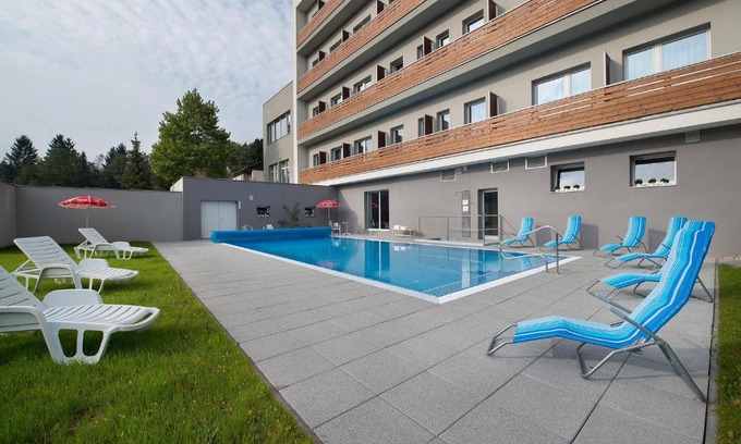 Tremosnice Hotel | EA Hotel Kraskov