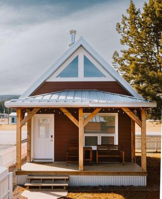 Nordegg Casa | Eagle - Cozy Tiny Home With Mountain Views