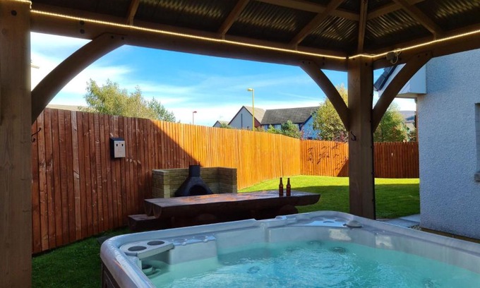 Aviemore Casa | Eagle Lodge - Aviemore Lodges