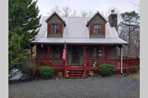 Eagle Mountain Casa | Eagle Mountain River Retreat