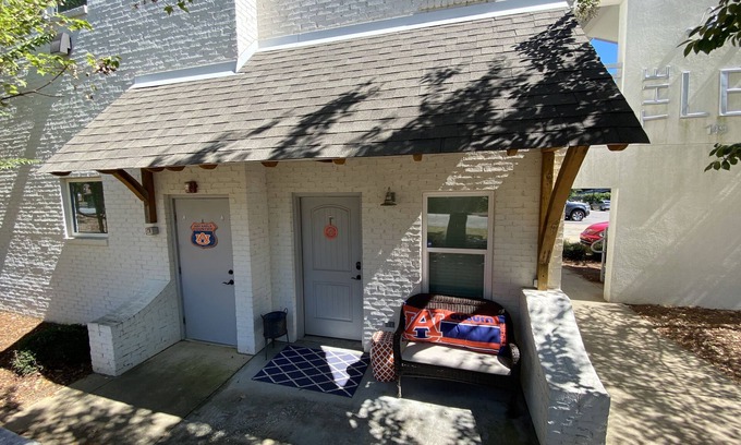 Auburn Condominio | Eagle's Nest Auburn Condo right by Auburn Campus!