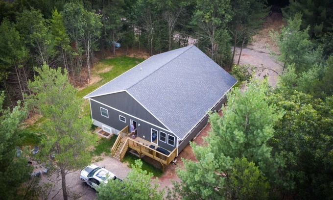 Rome Casa | Eagle's Nest Guest House II - Less than 2 Miles to Sand Valley - 16 beds!