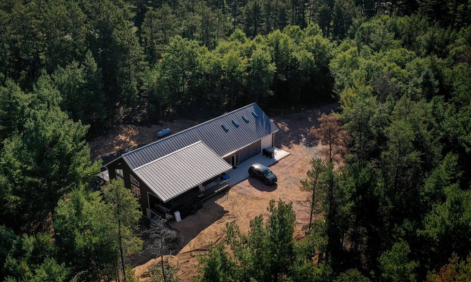 Rome Casa | Eagle's Nest Guest House III - Less than 2 miles from SV - 16 beds!