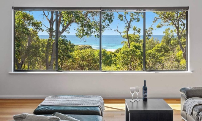 Eagle Bay Casa | Eagle Vista Beachside Bliss with Bushland Serenity