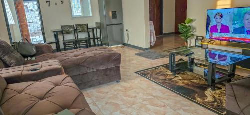 Livingstone Apartamento | EAGLE WEAVERS NEST