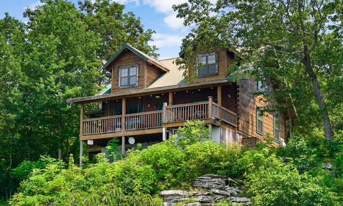 Valley Head Cabina | Eagle’s Crest at Mentone-Amazing Views, sleeps 8