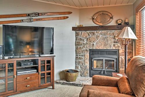 Crested Butte Casa | Eagles Nest Crested Butte Townhome with Mtn Views