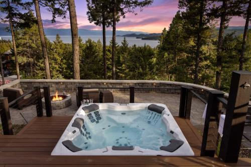 Somers Casa | Eagles Nest - Hot Tub & Lake Views