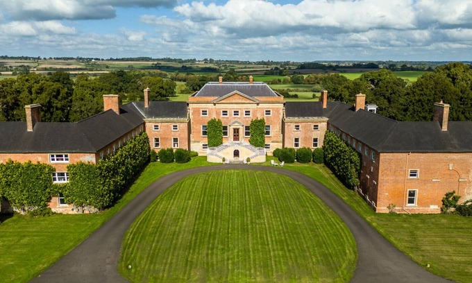Hambridge Casa | Earnshill House - Ocho Habitaciones Casa, Capacidad 16