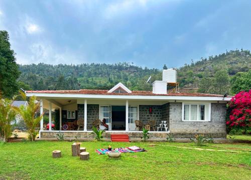 Wellington Cama Y Desayuno | Earth songs by Green leaves - 10 kms from kotagiri