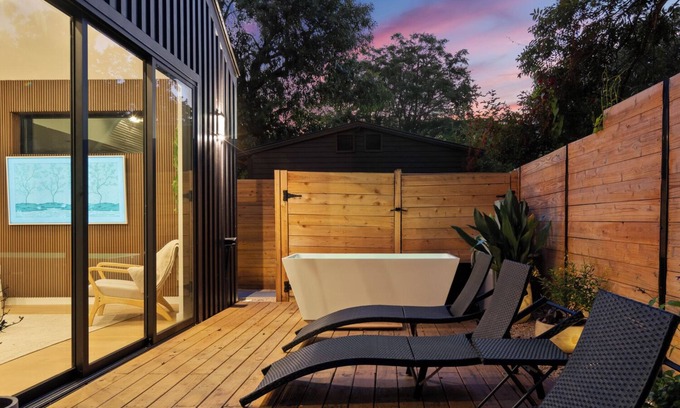 Holly Casa | East Austin Japandi Wellness Retreat