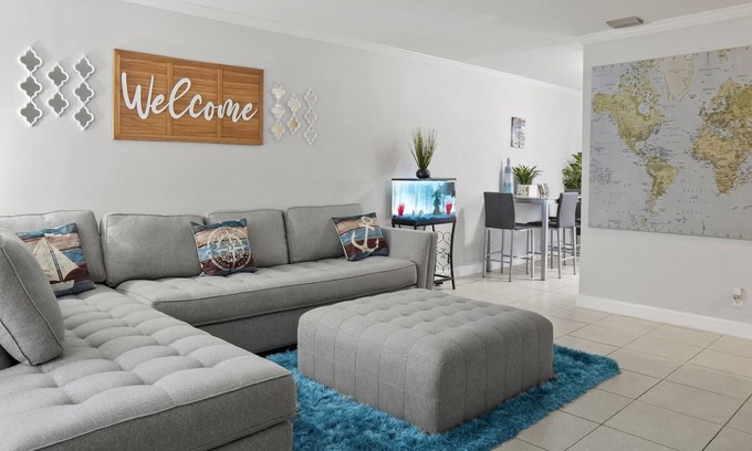 Riviera Beach Apartamento | East by the Beach 411B