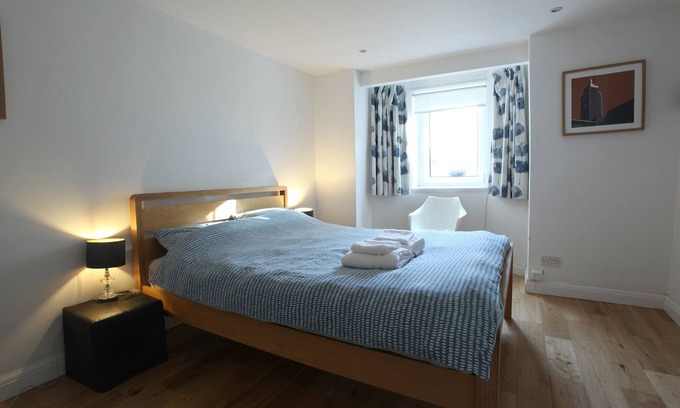 East Finchley Apartamento | East Finchley London N2, Large Apartment, Private Entrance, 5 mins Tube station