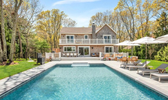 East Hampton North Casa | East Hampton Exquisite