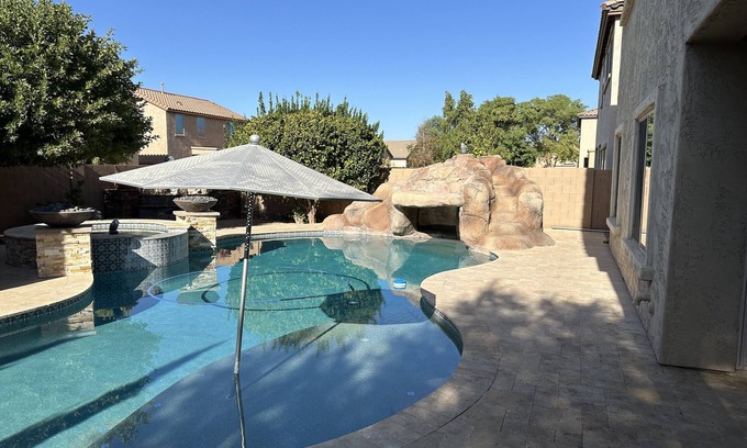 Mesa Casa | East Mesa Rock slide paradise! 5bdr, 3bath