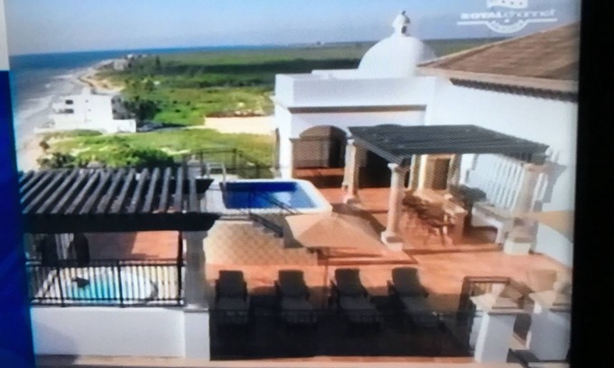 Puerto Morelos Villa | EASTER ‘24 Luxury Penthouse Villa with Private Roof Top Pool, Jacuzzi, Bar Area,