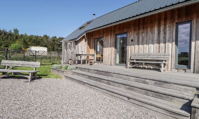 Forres Casa | EASTER BLERVIE, romantic, country holiday cottage in Forres