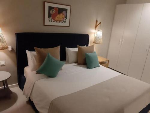 Poste Lafayette Apartamento | Eastern Blue Beachfront Apartment