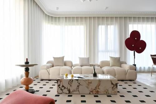 Huangpu Apartamento | Eastern Hub - Bund Branch Yuyuan Garden Artistic 3bedroom with Bund View