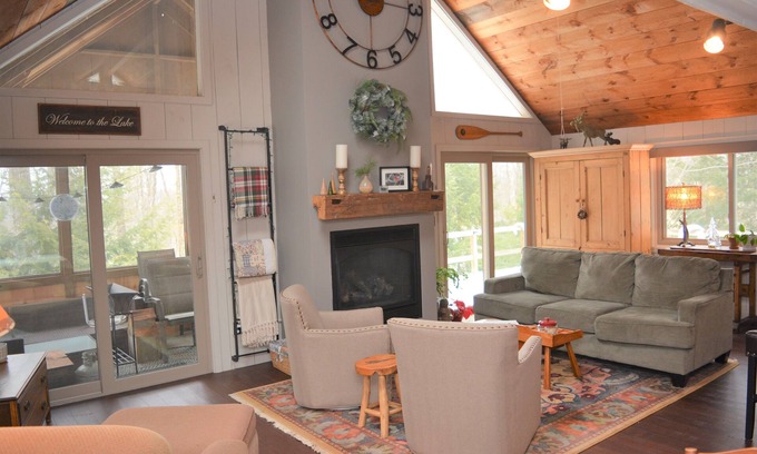Grantham Casa | Eastman Home Close to West Cove Beaches!