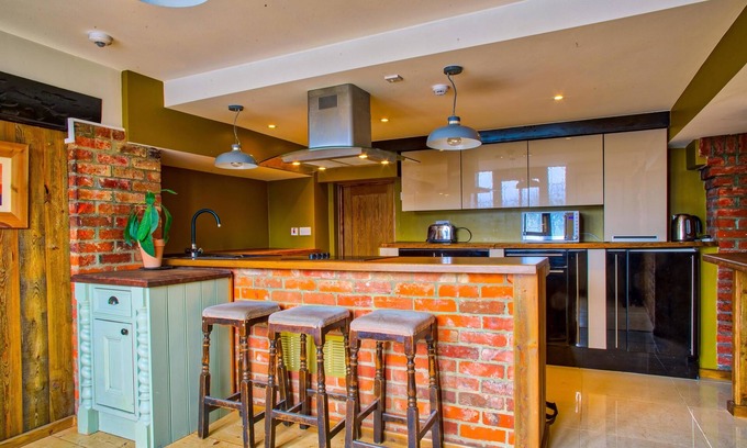 Easton Casa | Easton Guest House