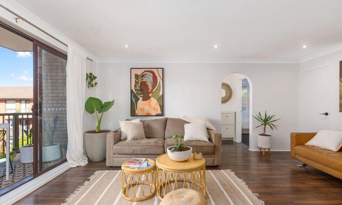 Wollongong CBD Apartamento | Easton's Escape, Light-filled & Centrally Located
