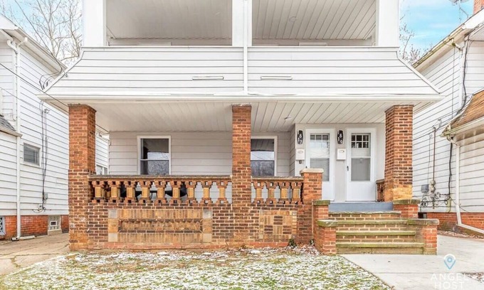 Old Brooklyn Apartamento | Easy Access to Downtown | Smart TV, WiFi & Parking