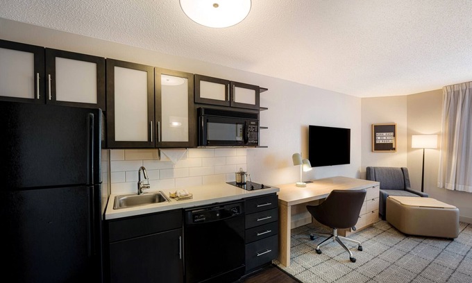 Exchange Place North Hotel | Easy Access to Local Attractions! Unit w/ Full Kitchen, On-site Parking!