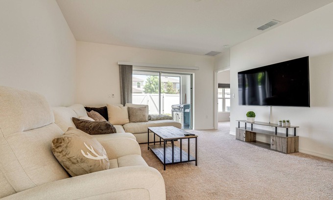Groveland Casa | Easy Disney Day Trips: Family Home w/Pool Access