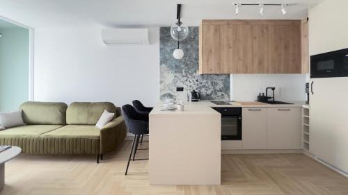 Srodmiescie Apartamento | EASY RENT- Wieniawska 40 Free Parking, Centrum