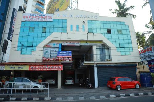 Kozhikode Cabina | Easy Stay Eranhipalam