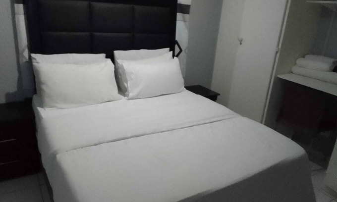 Sandown Apartamento | Easy Walk To Mall Central Sandton Apartment