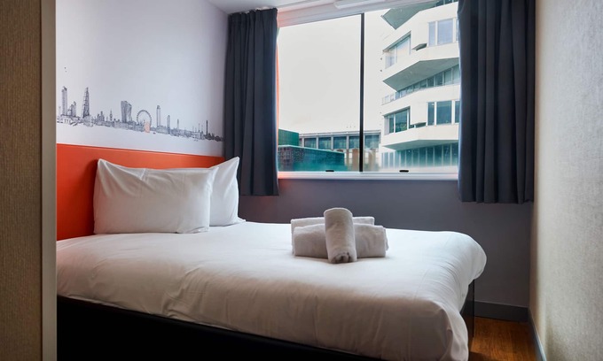Fairfield Hotel | easyHotel London Croydon