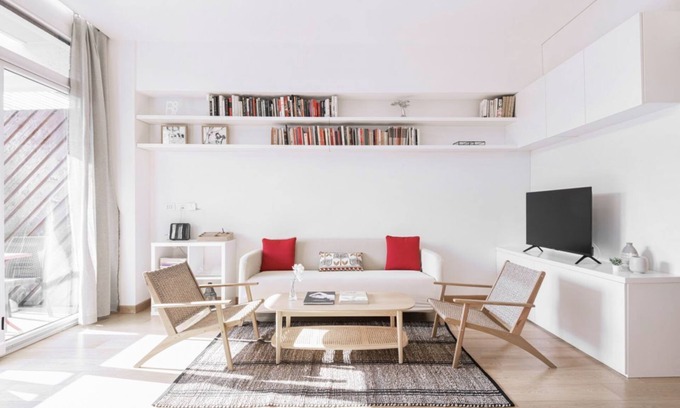 San Vittore Apartamento | Easylife-Three-room flat in S Agostino and terrace