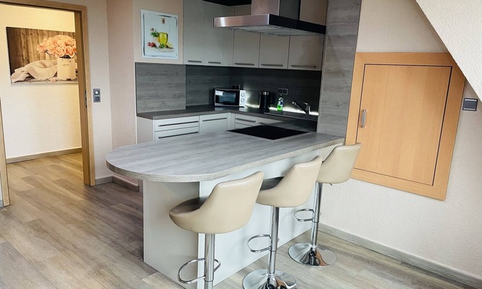 Bad Oeynhausen Apartamento | EasyStay#3 Cozy vacation apartment near the clinic with box spring bed & Netflix