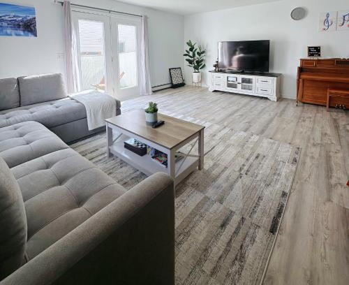 Fairbanks Casa | Easystay