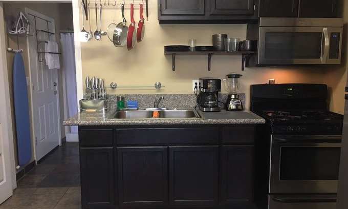 Jurupa Valley Apartamento | Eat - Sleep - Wander - Sleeps 4
