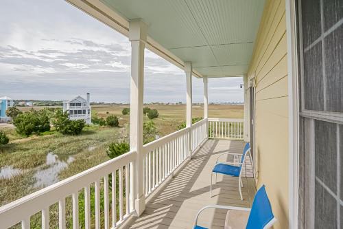 Beachwalk Casa | EBB TIDE Great Views Short walk to Beach