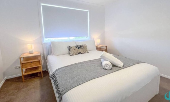 Caves Beach Casa | Ebbtide at Caves- Private pool - minutes to beach